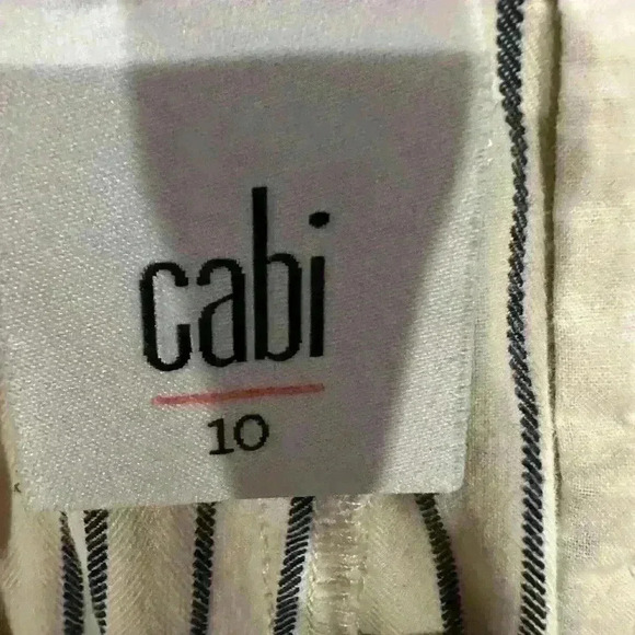 Cabi Ivory and Navy Striped Cropped Pants Size 10 - Picture 3 of 5